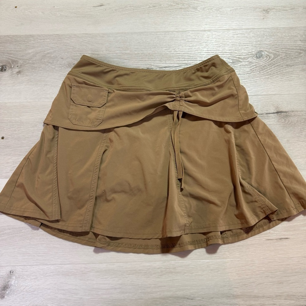 Athleta Y2k Wherever Low Rise Utility Skort, Tan, Size 2p